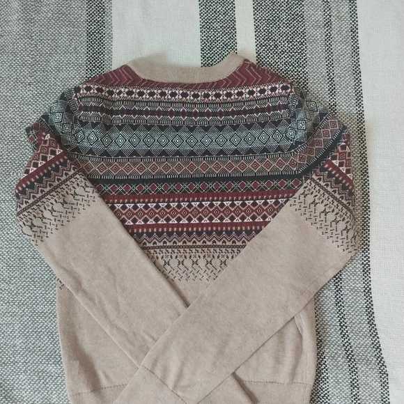 Aeropostale sweater size Small - Picture 6 of 7